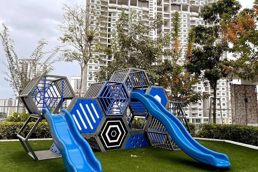 Georgetown Skypool Urban 2Br Family & Baby-Friendly 9Pax Seaview Penang Διαμέρισμα Jelutong Μαλαισία